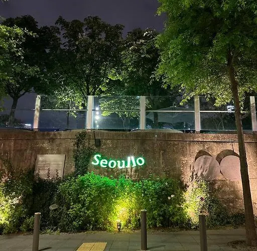 Station Namsan View Meong Apartment Seoul